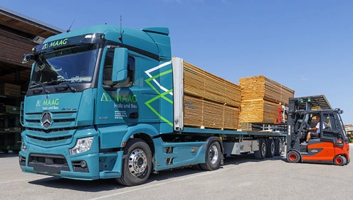 service lieferung sattelzugmaschine maag holz bau hemau service lieferung sattelzugmaschine maag holz bau hemau