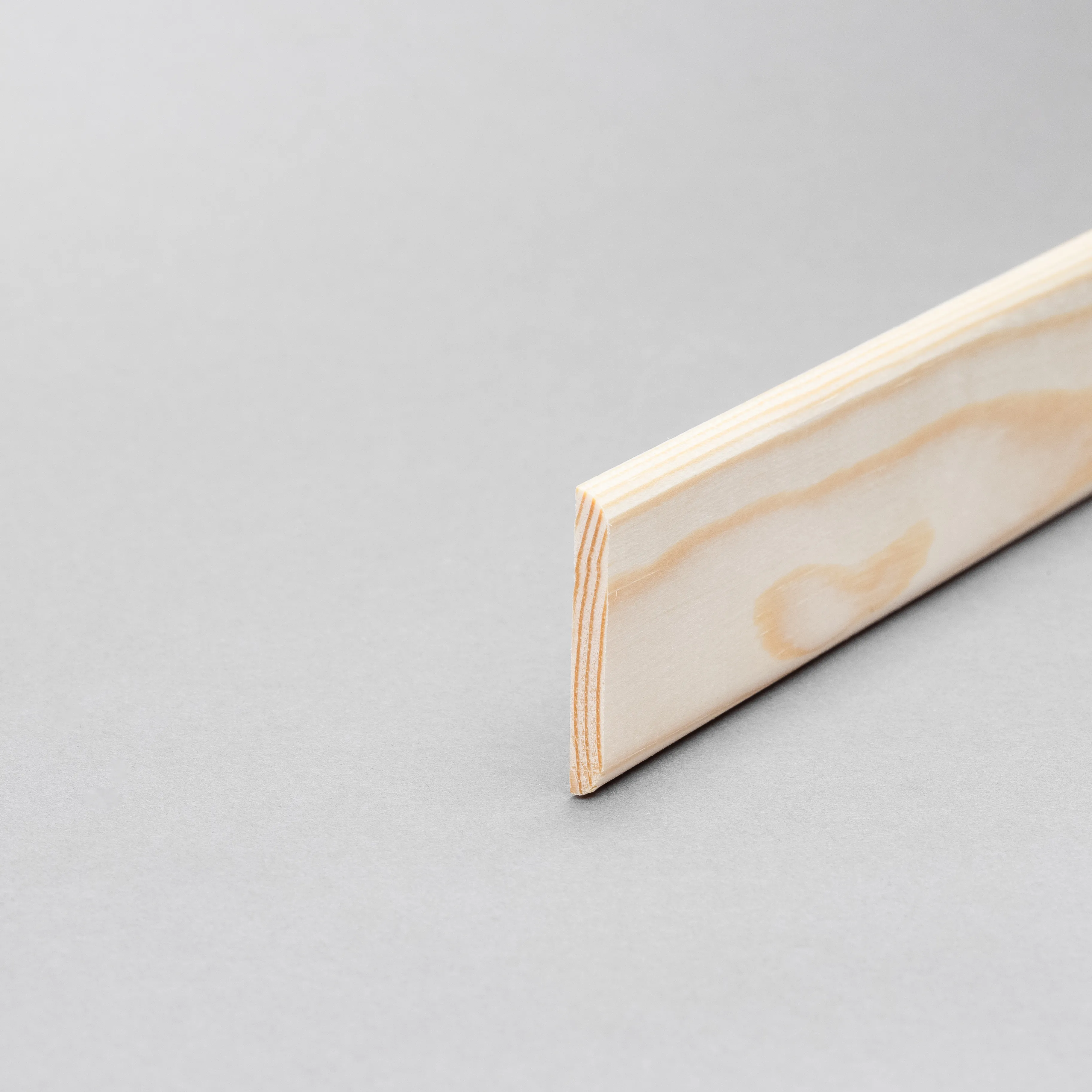 KGM Deckleiste Kiefer roh