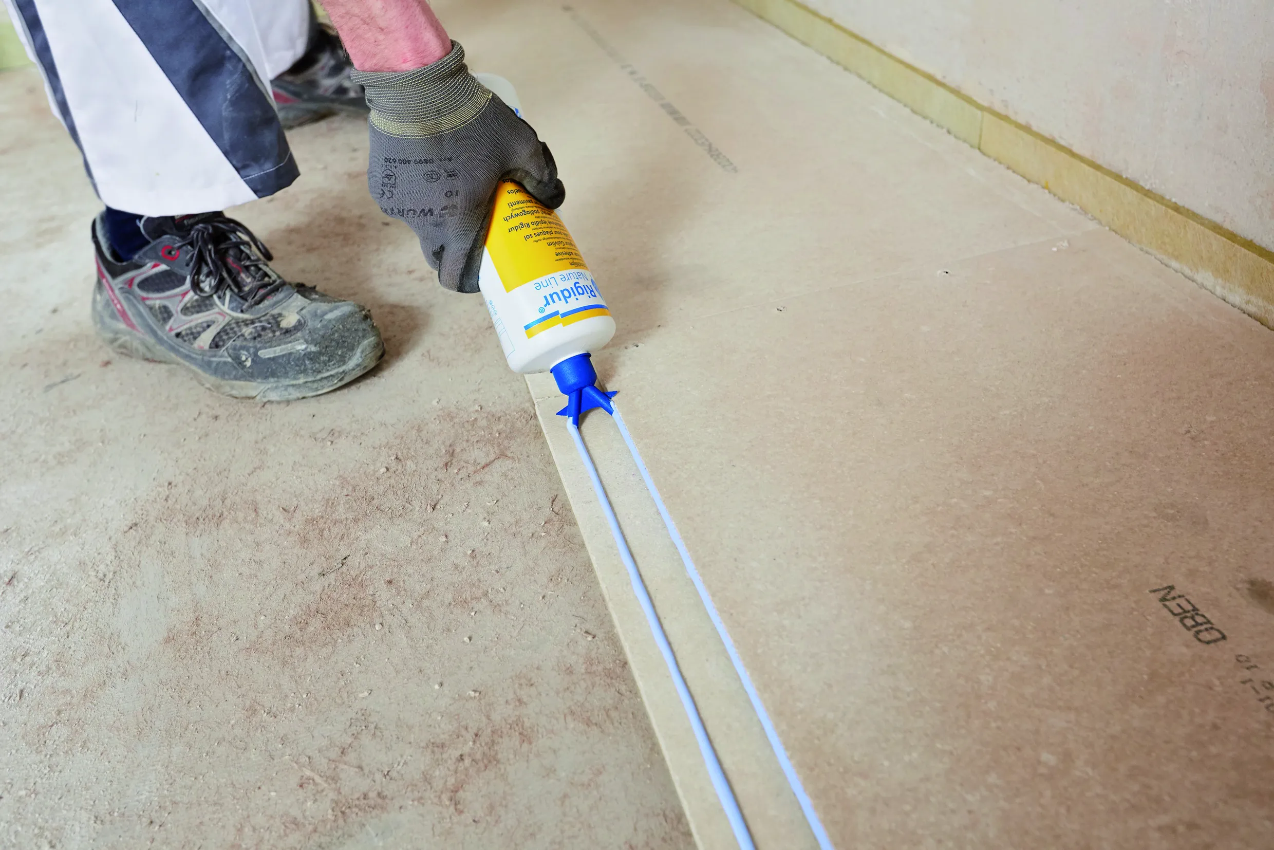 Rigidur Estrichkleber 1 kg Flasche